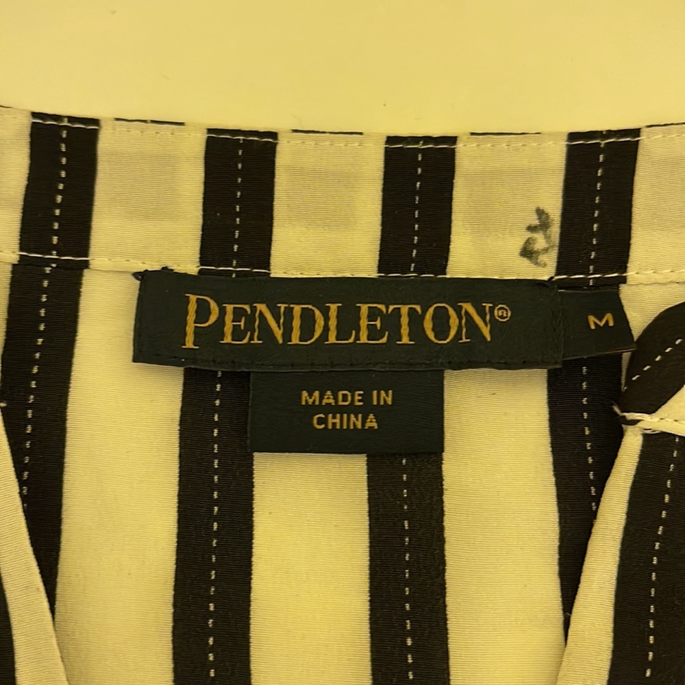 Pendleton Dress - Picture 4 of 4